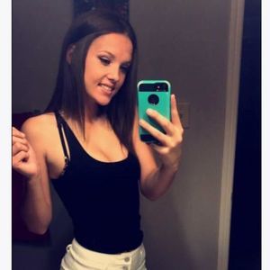 Meet your Posher, Katelyn